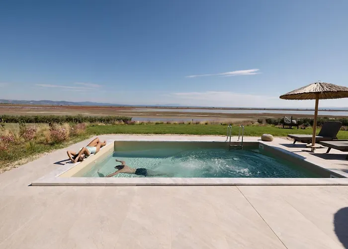 Lejlighedshotel Flamingo Living Halkidiki - The *