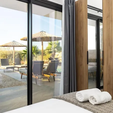 Flamingo Living Halkidiki - The Aparthotel